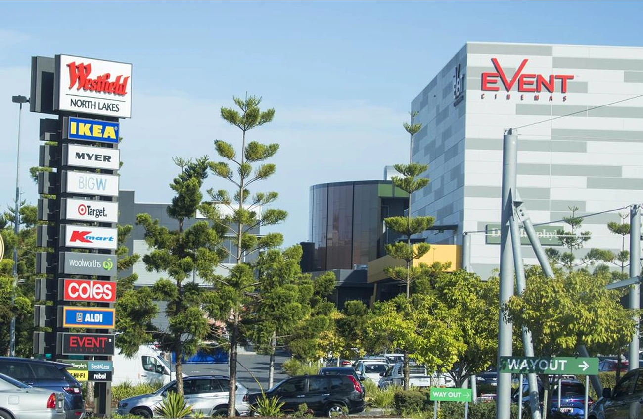 shop signage North Harbour